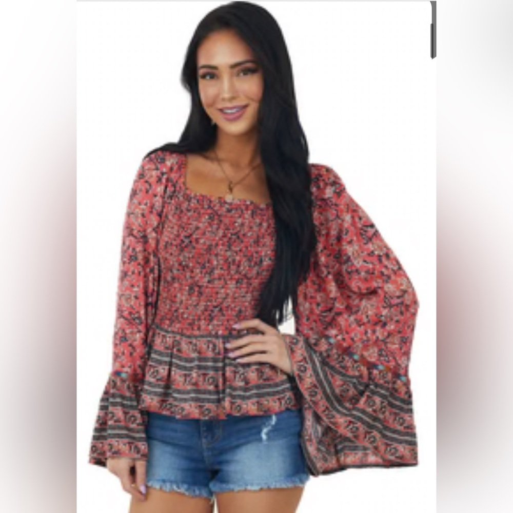 NWT Angie Floral Smocked Blouse | Boutique Top | Size Medium Flowy Sleeves